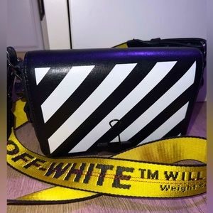 Off-White paper clip purse